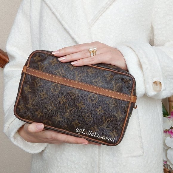 Louis Vuitton Handbags - Louis Vuitton Vintage Monogram Compiegne 23 Clutch